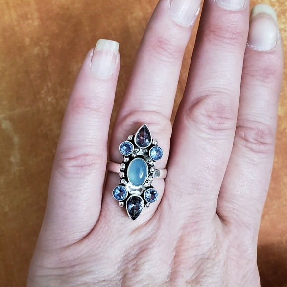 New Blue Quartz and Chalcedony Silver Plated Ring. - Picture 4 of 7